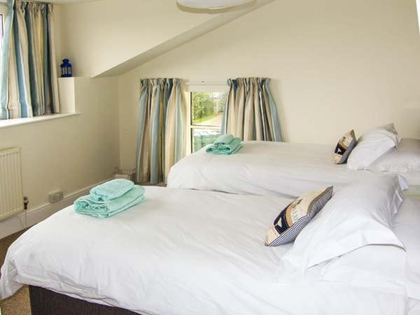 The Grange Villa Walton West ภายนอก รูปภาพ