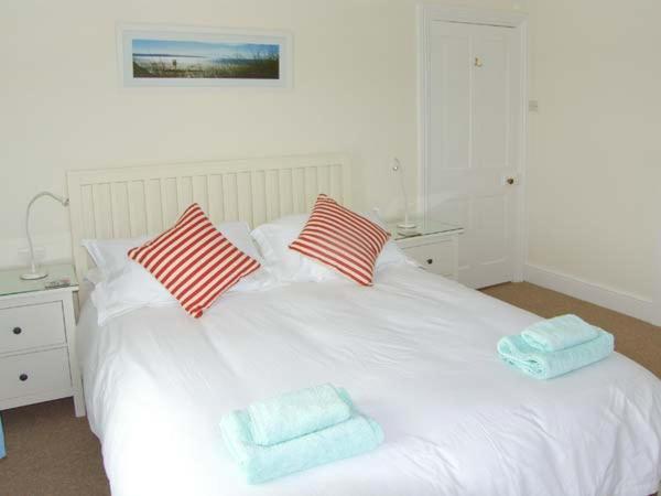The Grange Villa Walton West ภายนอก รูปภาพ